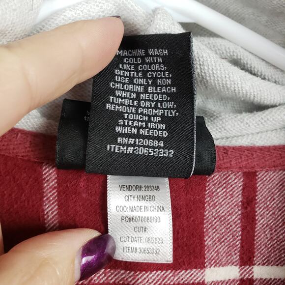 Harry Potter Size XS Hooded Flannel Gryffindor Embroidered Red Plaid‎ Hogwarts - Picture 7 of 12